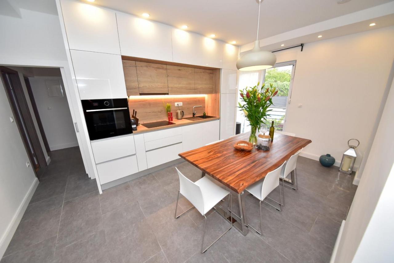 Villa Teuta Zadarvillas Eksteriør billede