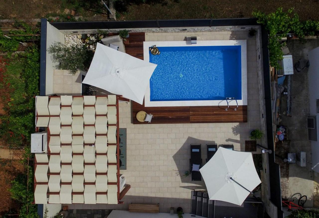 Villa Teuta Zadarvillas Eksteriør billede